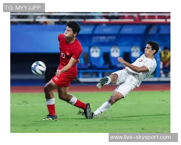 伊朗对阵中国足球赛实时比分更新及精彩瞬间回顾 伊朗对阵中国足球赛实时比分更新及精彩瞬间回顾