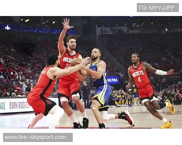 勇士与火箭激战G5争夺季后赛晋级关键战役的精彩瞬间与战术解析