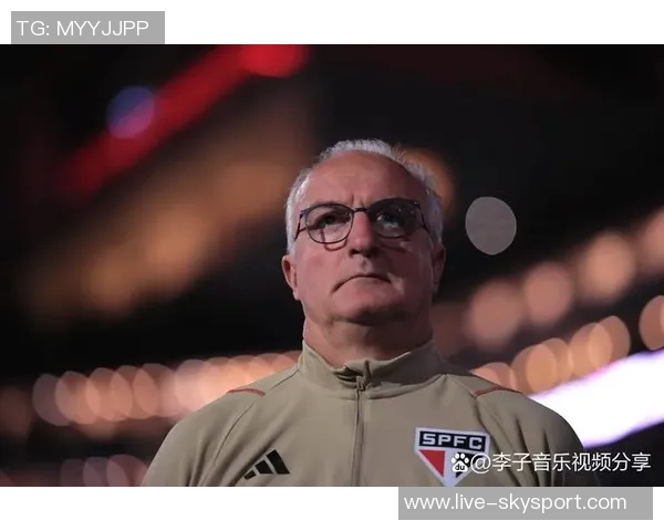 厄德高的崛起与挑战：从天才少年到足球世界的璀璨明星之路