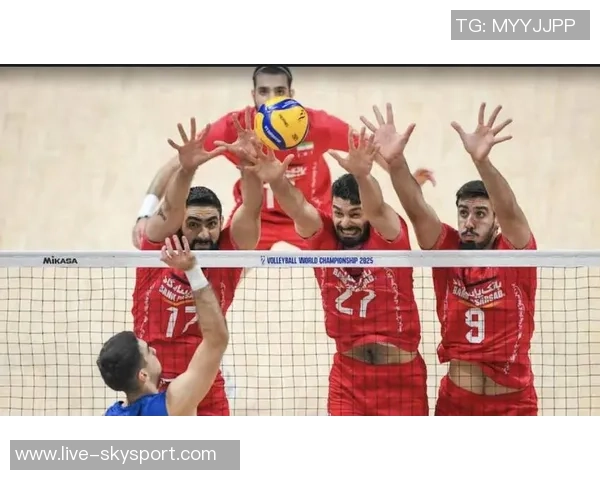 土耳其与伊朗友谊赛精彩对决双方球员展现高水平竞技状态 土耳其与伊朗友谊赛精彩对决双方球员展现高水平竞技状态